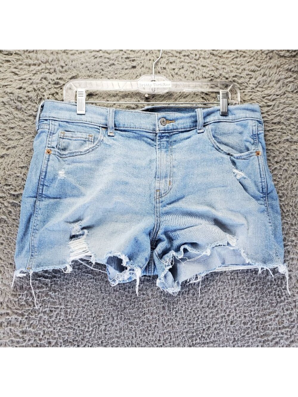Old Navy Shorts Womens Size 12 Light Blue Mid-Rise Boyfriend Distressed Jorts